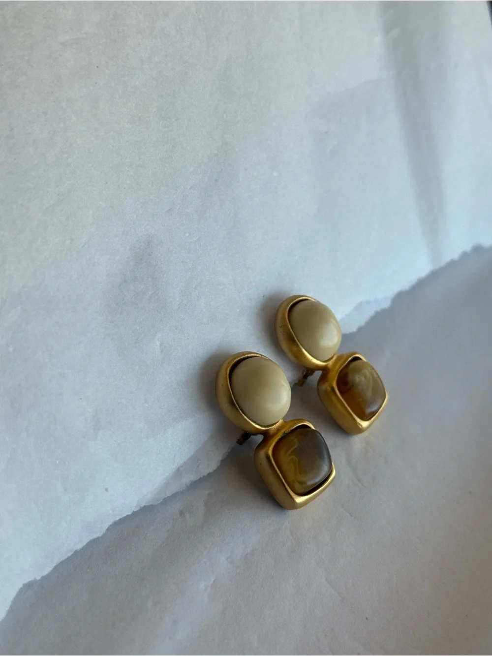 NORMA JEAN DESIGN | Vintage Amber Brushed Gold and Cream Clip On Earrings